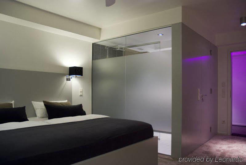 Pearl Design Hotel - Frankfurt City Frankfurt am Main Phòng bức ảnh